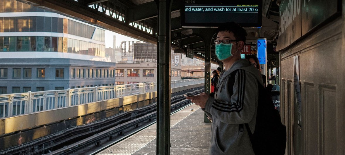 为了预防冠状病毒,越来越多的纽约人似乎呆在家里,不通勤上班.